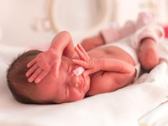 Trào ngược dạ dày thực quản ở trẻ sơ sinh - ảnh 1