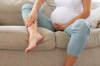 Phù chân khi mang thai - những điều cần lưu ý - ảnh 1