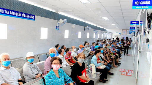 Địa chỉ khám đau tức ngực và khó thở uy tín tại TP.HCM - ảnh 1