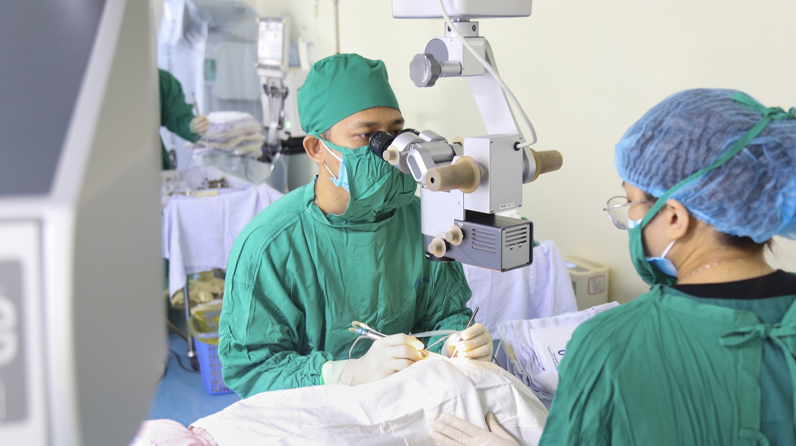 BỆNH VIỆN MẮT HOA LƯ – TRUNG TÂM CHUYÊN KHOA MẮT CÔNG NGHỆ CAO TẠI NINH BÌNH - ảnh 2