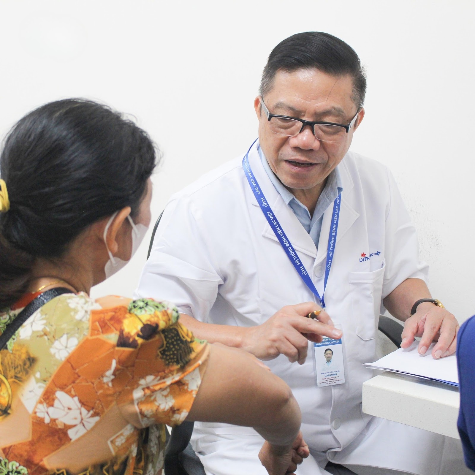 Top 7 Bác Sĩ Điều Trị Đau Đầu Chóng Mặt Giỏi Tại Hà Nội - ảnh 2