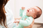 Táo bón ở trẻ sơ sinh: dấu hiệu, nguyên nhân và cách trị