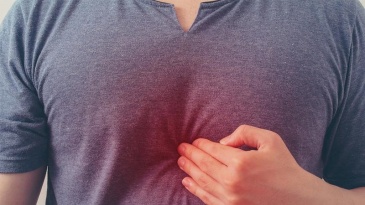 Cắt dạ dày nội soi điều trị viêm loét dạ dày tá tràng: Những điều cần biết