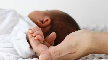 Các loại vắc xin cần tiêm cho bé 7-11 tháng tuổi