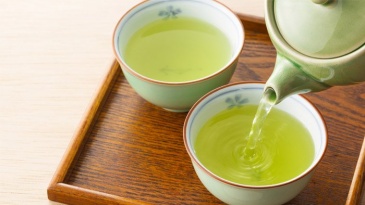 Trà xanh có thể giúp bạn giảm cân như thế nào