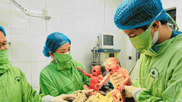 Câu chuyện song thai IVF – “Còn nước còn tát” đến tận 32 tuần 3 ngày