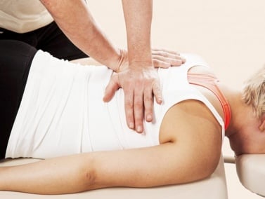 Chiropractic là gì? Và có thể điều trị được những bệnh lý như thế nào?