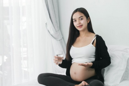 Uống thuốc trong khi mang thai: Những điều mẹ bầu cần lưu ý