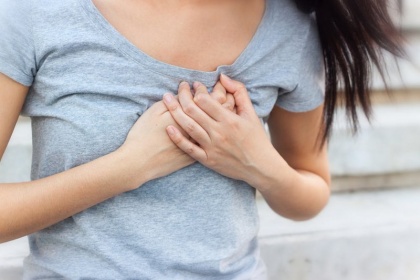 rung nhĩ là bệnh gì?, Nguyên nhân, dấu hiệu và Điều trị