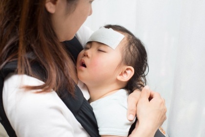 Cách phòng bệnh nhiễm khuẩn hô hấp trên ở trẻ khi giao mùa
