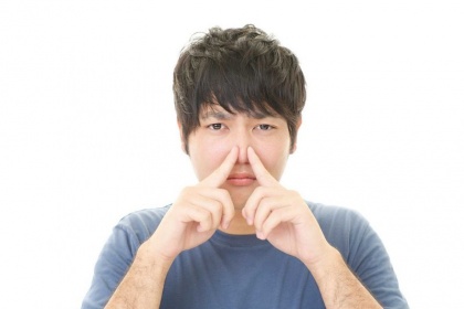 Đau vùng kín là bệnh gì? Nguyên nhân, triệu chứng và Cách điều trị