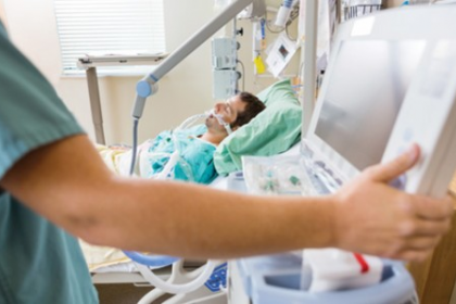 Điều trị viêm phổi liên quan đến thở máy