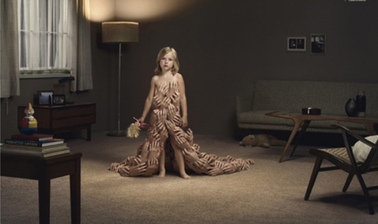 Lạm dụng trẻ em - Hình ảnh minh họa