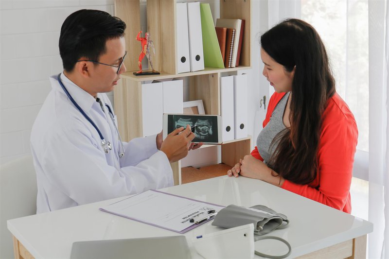 Vì sao cần phải theo dõi tim thai trong quá trình chuyển dạ bằng monitor - ảnh 2