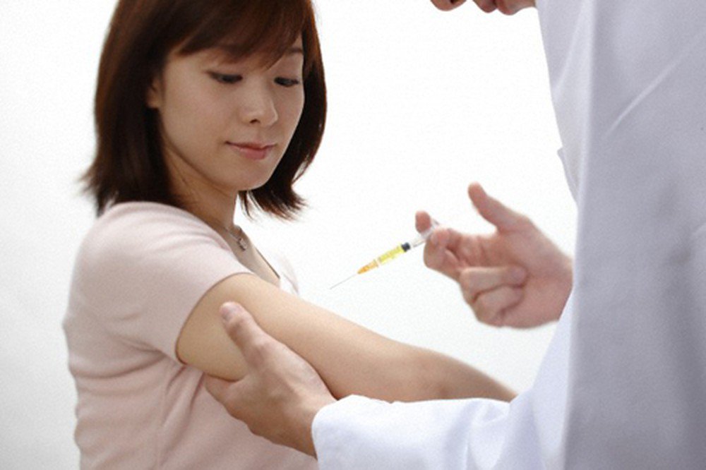 Phụ nữ cần tiêm phòng vắc-xin rubella trước khi mang thai? - ảnh 1
