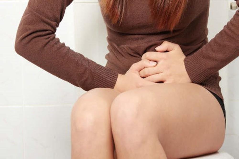 Dấu hiệu và cách chữa bệnh viêm đường tiết niệu ở nữ giới - ảnh 1