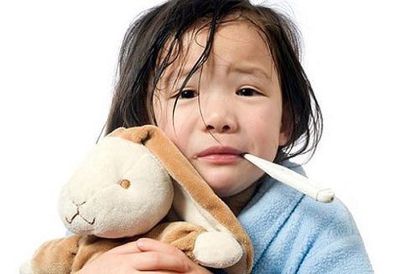 Cách phòng bệnh nhiễm khuẩn hô hấp trên ở trẻ khi giao mùa - ảnh 1