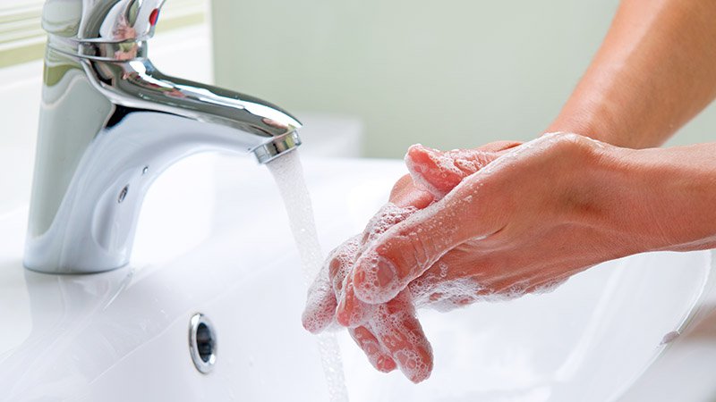 Dấu hiệu nhận biết hệ miễn dịch yếu và cách chăm sóc sức khỏe - ảnh 1