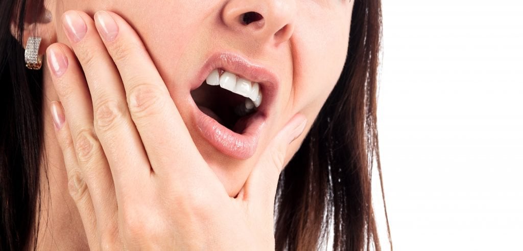 Triệu chứng khô miệng khi xạ trị ung thư đầu cổ bệnh nhân cần biết - ảnh 3