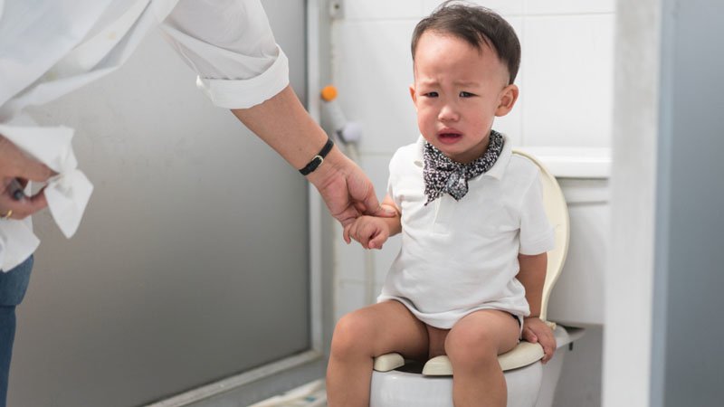 Làm thế nào để làm dịu cơn đau dạ dày của bé? - ảnh 2