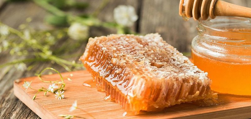 Có thể chữa đau, trào ngược dạ dày bằng mật ong? - ảnh 1
