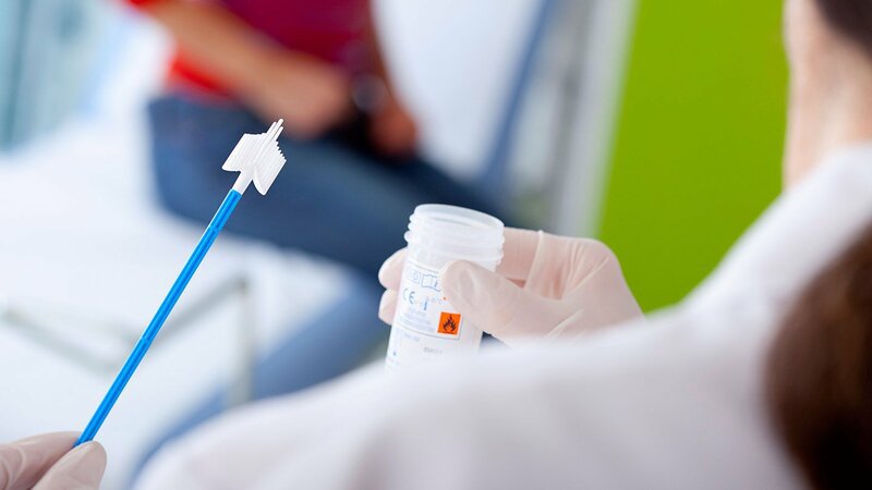 Xét nghiệm Pap giúp phát hiện ra các tế bào bất thường tại cổ tử cung nhanh và chính xác