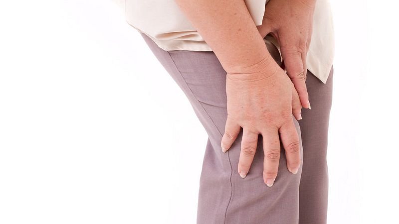 Tiêm corticoid vào khớp có hại gì? và Những điều cần lưu ý - ảnh 2
