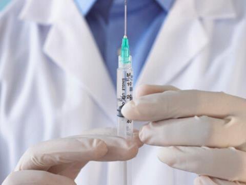 Tiêm vắc-xin dại