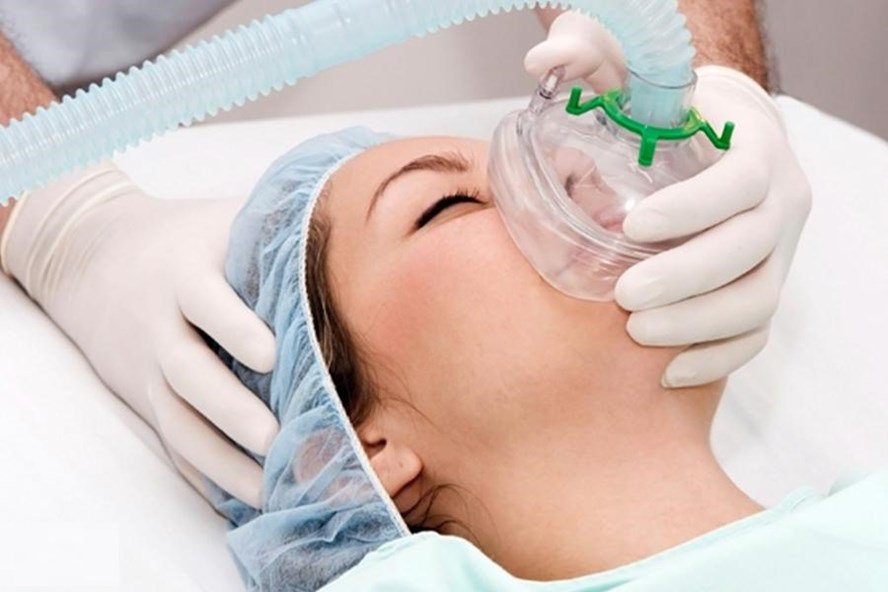 Gây mê nội khí quản phẫu thuật cắt u buồng trứng hoặc bóc u buồng trứng - ảnh 6