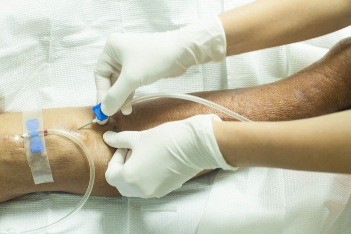 Truyền tĩnh mạch