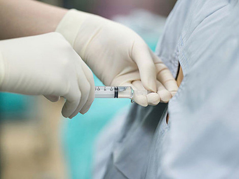 Tiêm thuốc đẻ không đau (gây tê ngoài màng cứng) có hại không?