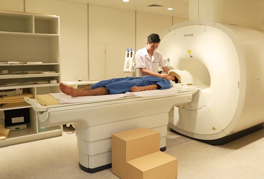 MRI não